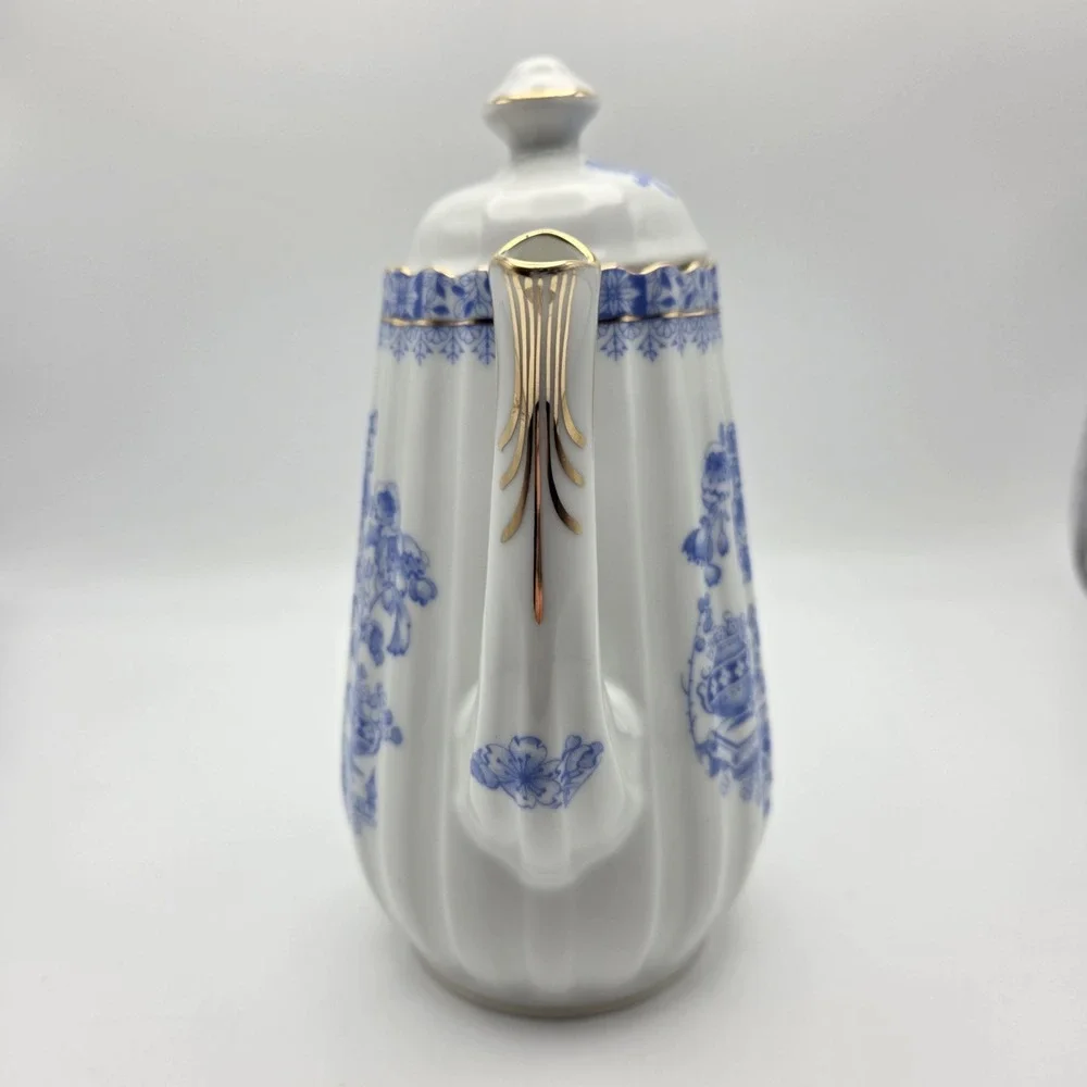Vintage Tuppack China Blau Tiefenfurt Asian Pattern Blue & White Tea Pot Germany